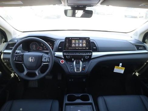 New 2026 Honda Odyssey EX-L image 7