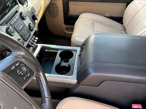 Used 2016 Ford F350 Lariat w/ Lariat Ultimate Package image 15