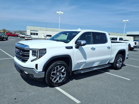 Certified 2023 GMC Sierra 1500 SLT AWD/4WD image 1