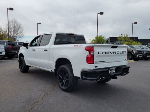 Used 2021 Chevrolet Silverado 1500 LT Trail Boss w/ Convenience Package II AWD/4WD image 5