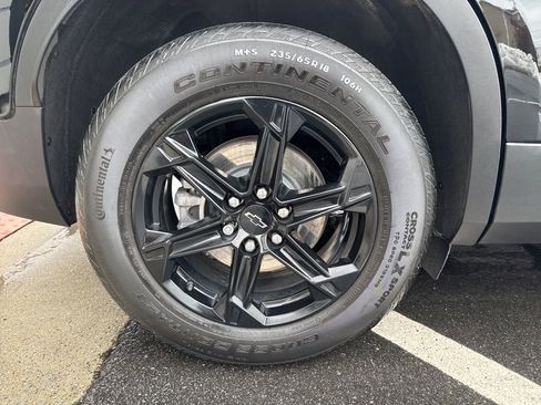 Used 2023 Chevrolet Blazer LT w/ Midnight/Sport Edition image 9