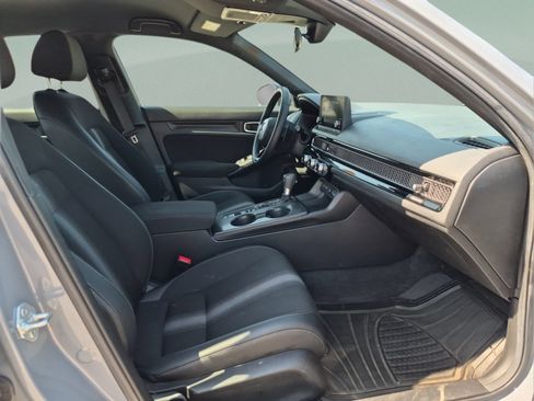 Certified 2025 Honda Civic Sport image 20