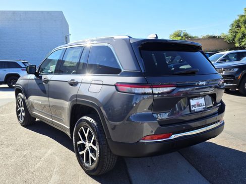 New 2025 Jeep Grand Cherokee Limited image 3