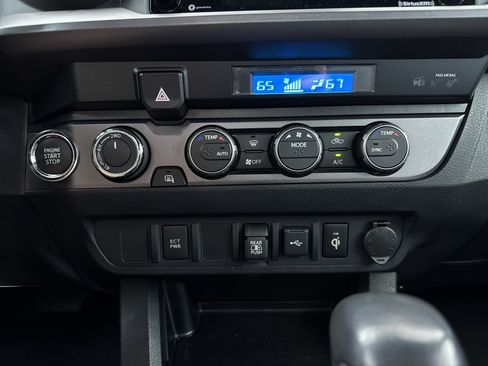 Used 2023 Toyota Tacoma TRD Sport AWD/4WD image 20