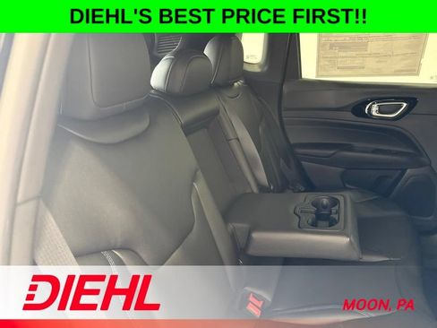 New 2026 Jeep Compass Limited AWD/4WD image 12