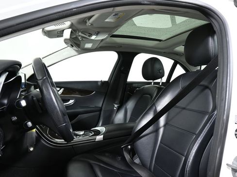 Certified 2017 Mercedes-Benz C 300 4MATIC Sedan image 5