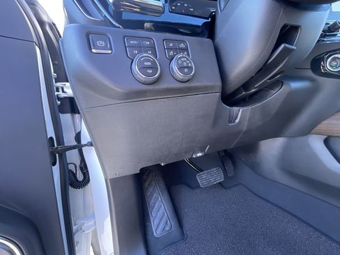 Certified 2024 Chevrolet Silverado 3500 High Country image 18