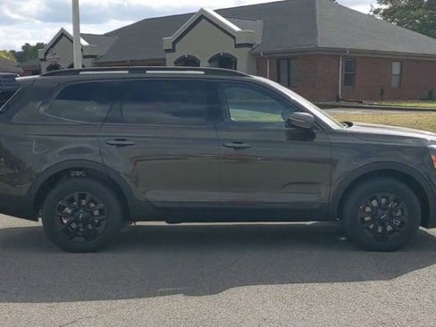Used 2024 Kia Telluride SX X-Pro AWD/4WD image 9