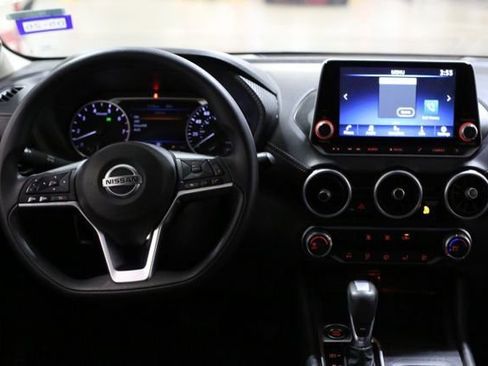 Certified 2023 Nissan Sentra SV image 17