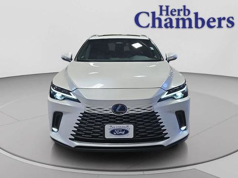 Used 2024 Lexus RX 350 AWD image 2