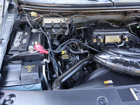 Used 2005 Ford F150 XLT image 36