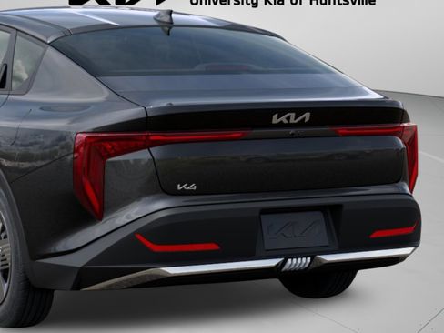 New 2026 Kia K4 FWD image 27