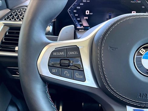 Used 2026 BMW X7 M60i AWD/4WD image 16