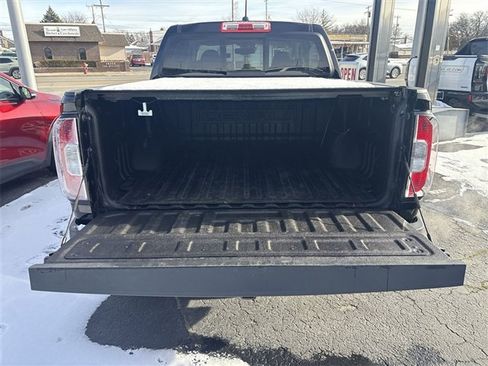 Certified 2022 GMC Canyon Denali image 23