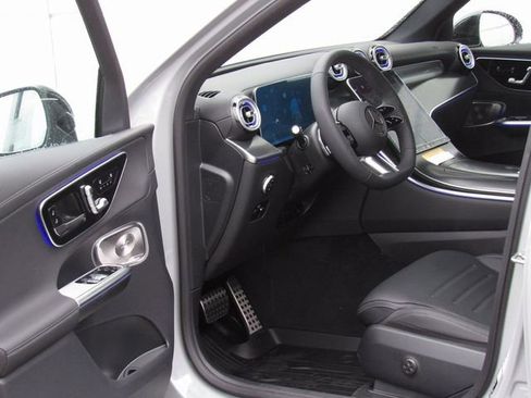 New 2026 Mercedes-Benz GLC 300 4MATIC image 8
