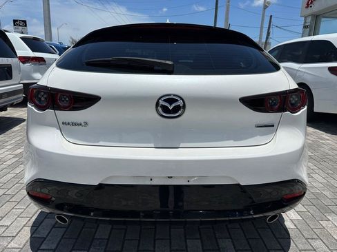 Used 2021 MAZDA MAZDA3 s FWD image 6