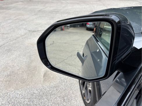 Used 2022 Rivian R1T Adventure AWD/4WD image 16
