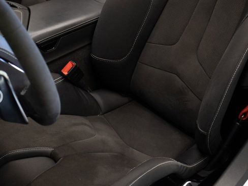 Used 2022 Chevrolet Corvette Stingray Premium Conv w/ Z51 Performance Package image 20