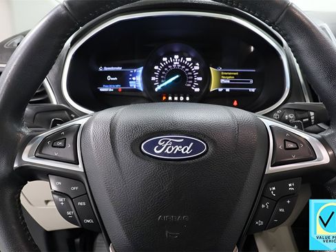 Used 2018 Ford Edge Titanium w/ Equipment Group 301A image 14