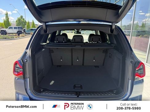 Used 2024 BMW X3 xDrive30i AWD/4WD image 9
