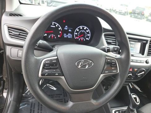 Used 2020 Hyundai Accent SE image 35