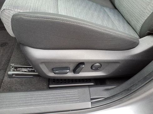 Certified 2023 Nissan Rogue SV image 12