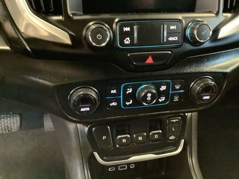 Used 2019 GMC Terrain SLT w/ Preferred Package AWD/4WD image 21