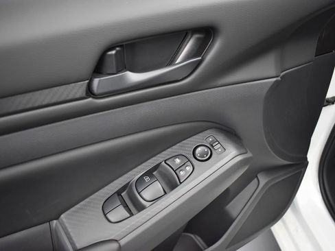 New 2025 Nissan Altima 2.5 S image 25