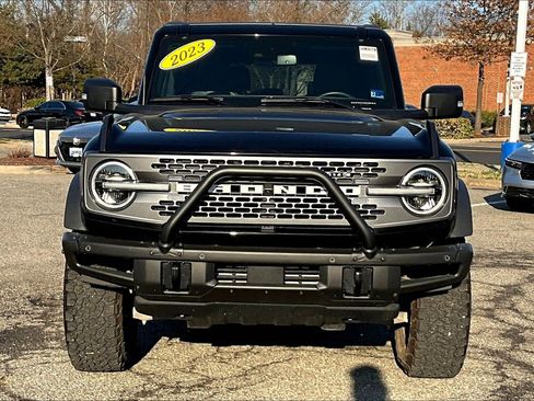 Used 2023 Ford Bronco Badlands image 3
