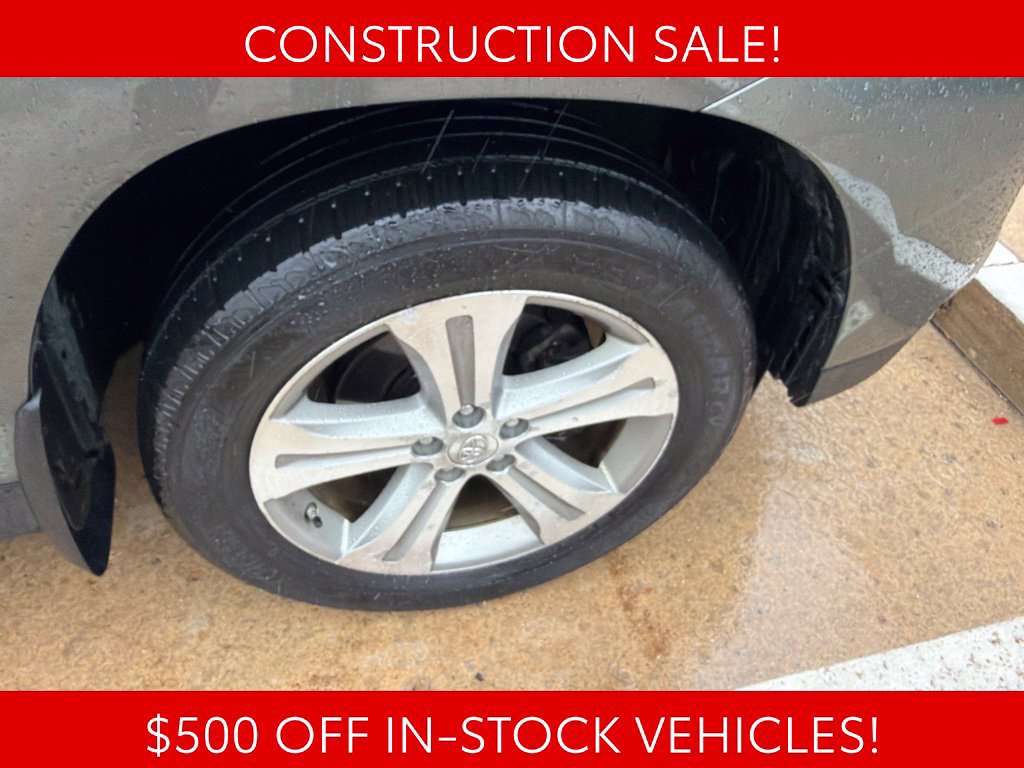 Used 2012 Toyota Highlander Limited w/ Tow Pkg AWD/4WD image 34