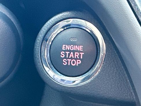 Used 2025 Subaru Crosstrek 2.5i Limited w/ Crosstrek Mirror Package image 9