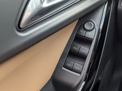 Used 2025 Chevrolet Equinox ACTIV w/ Safety and Technology Package image 37