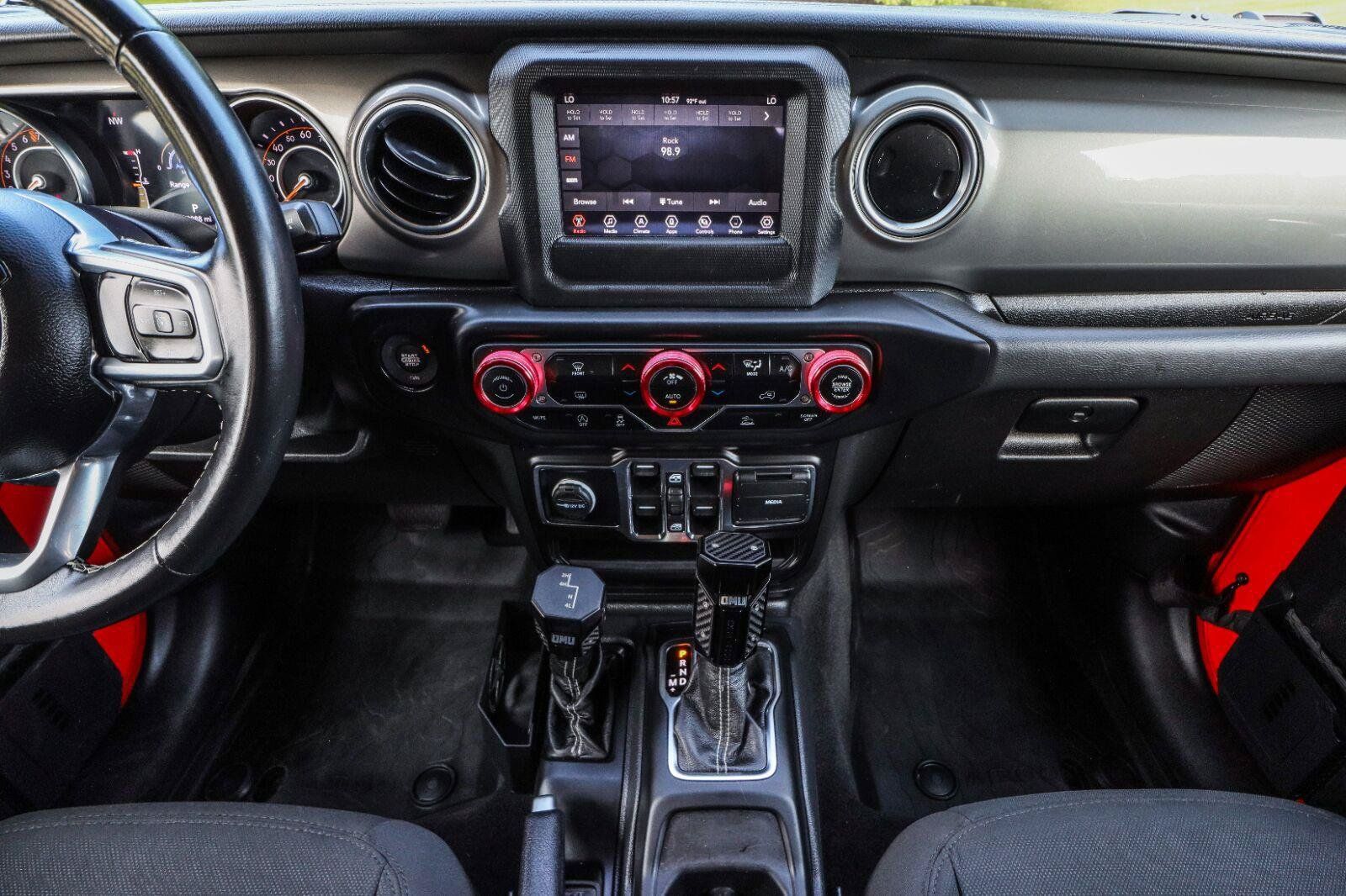 Used 2021 Jeep Gladiator Overland AWD/4WD image 27