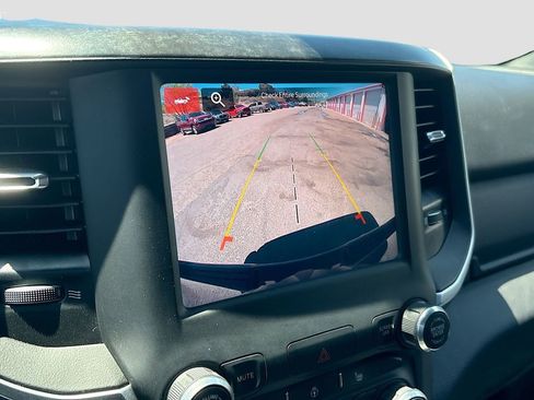 Used 2022 RAM 1500 Big Horn AWD/4WD image 13