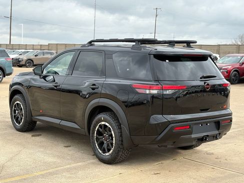 New 2026 Nissan Pathfinder Rock Creek image 7