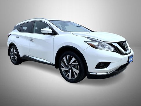 Used 2015 Nissan Murano Platinum w/ Platinum Technology Package AWD/4WD image 3