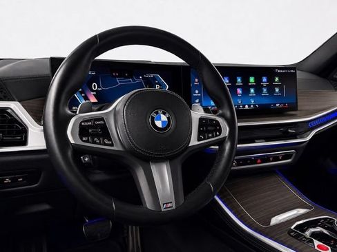 Used 2024 BMW X5 xDrive40i w/ M Sport Package AWD/4WD image 21