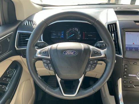 Used 2020 Ford Edge Titanium w/ Equipment Group 301A AWD/4WD image 12