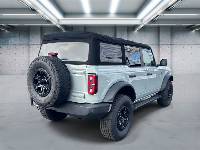 Certified 2022 Ford Bronco Wildtrak AWD/4WD image 4