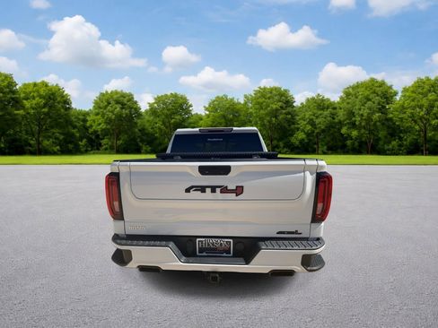 Used 2021 GMC Sierra 1500 AT4 w/ AT4 Preferred Package image 8