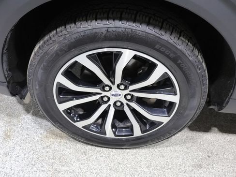 Used 2025 Ford Explorer ST-Line AWD/4WD image 9