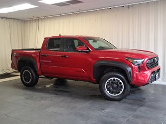 Used 2024 Toyota Tacoma TRD Off-Road video 2