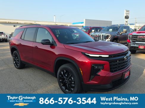 New 2026 Chevrolet Traverse LT w/ Midnight/Sport Edition AWD/4WD image 3