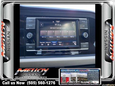 Used 2023 Volkswagen Jetta SE FWD image 18