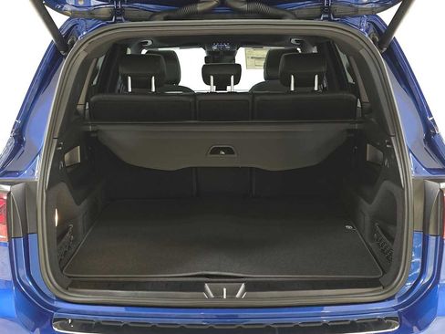 New 2026 Mercedes-Benz GLB 250 4MATIC image 14