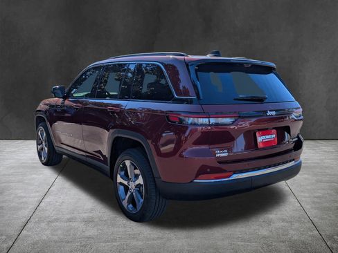 New 2025 Jeep Grand Cherokee Limited image 6