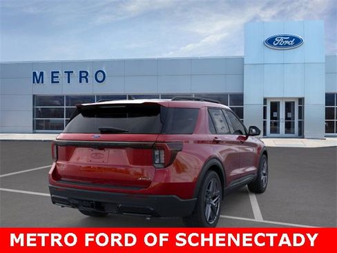 New 2025 Ford Explorer ST-Line w/ Premium Package image 8