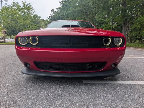 Used 2016 Dodge Challenger R/T Scat Pack RWD image 8