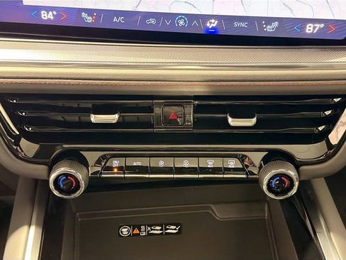 New 2026 Chevrolet Suburban RST w/ Advanced Technology Package AWD/4WD image 15