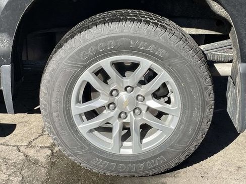 Certified 2019 Chevrolet Silverado 1500 LT w/ All-Star Edition image 10